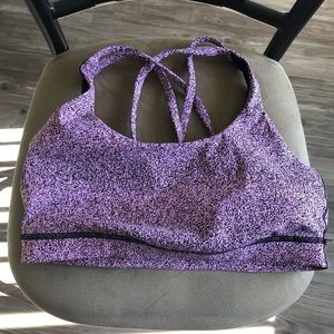 Lululemon Sports Bra- Magenta!